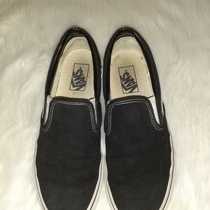 Black slip on vans size 7.5